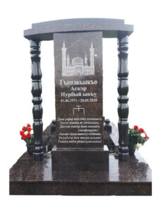 Мемориальный комплекс из коричневого гранита
